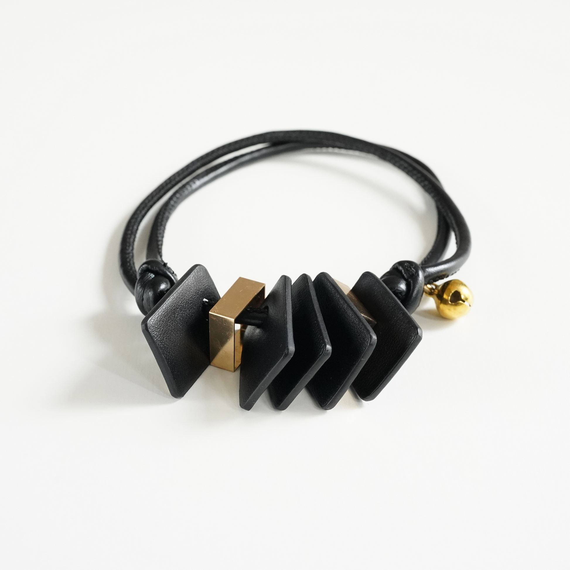 Leather Pet Collar – Mod